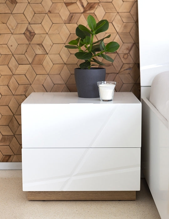 Ensemble de mobilier de chambre en bois clair, avec lit 200 x 160 cm, 5 pièces Futura, Blanc mat / Blanc brillant / Chêne Riviera