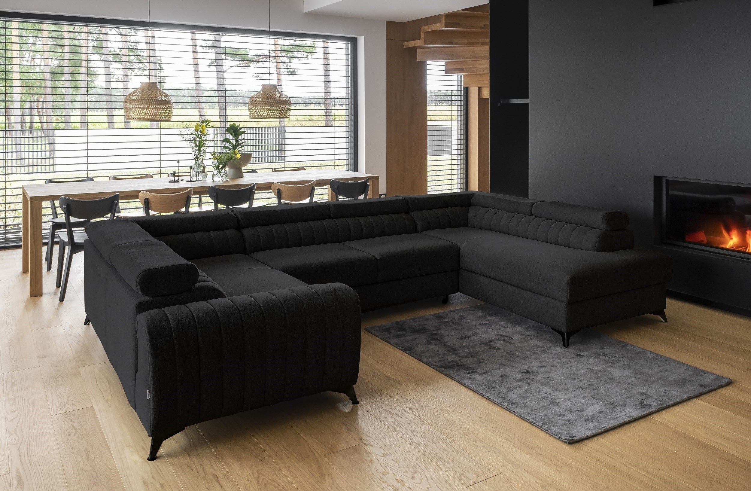 ELTMPL-CORNER-LOUIS-RIGHT