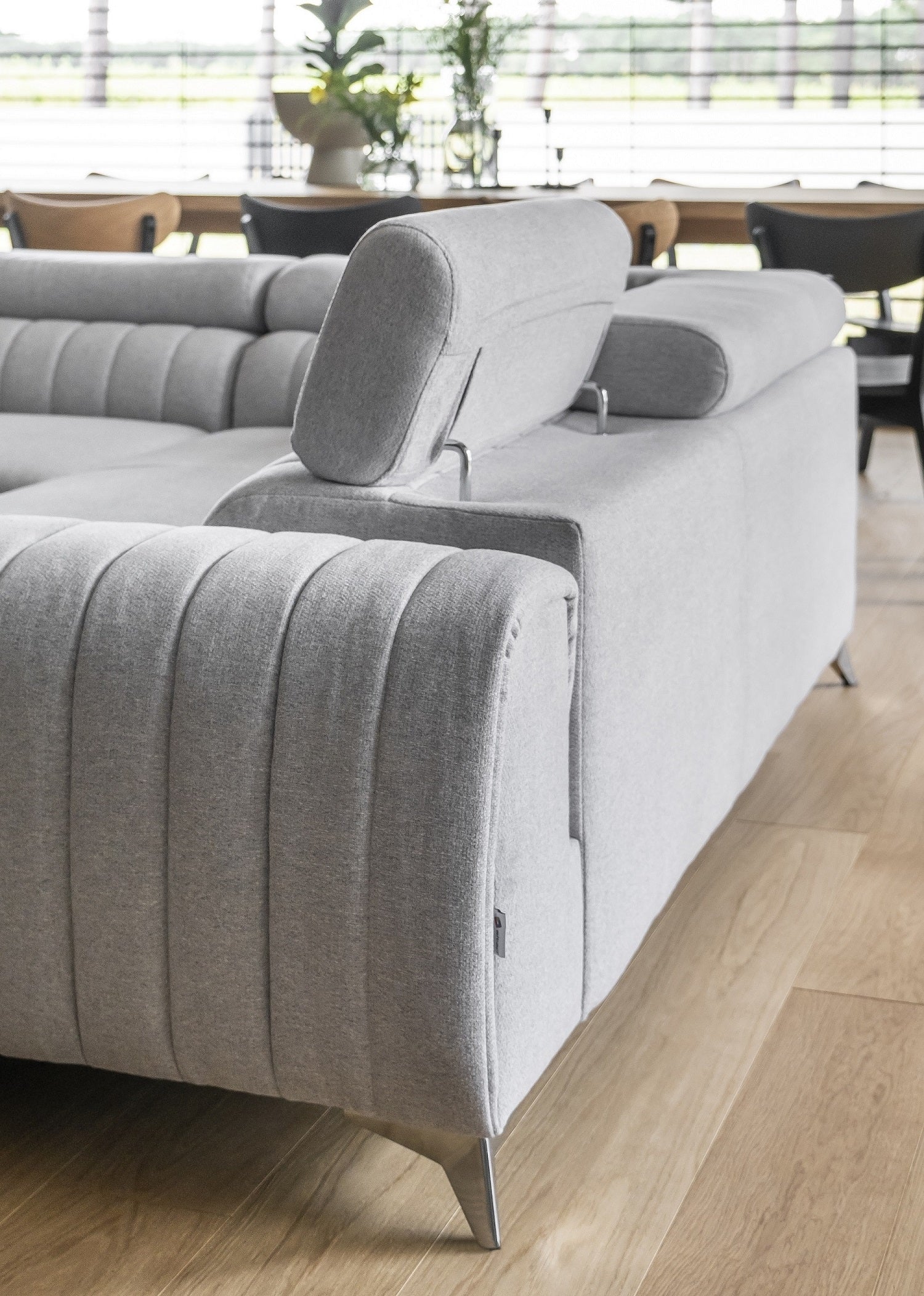 ELTMPL-CORNER-LOUIS-LEFT (4)