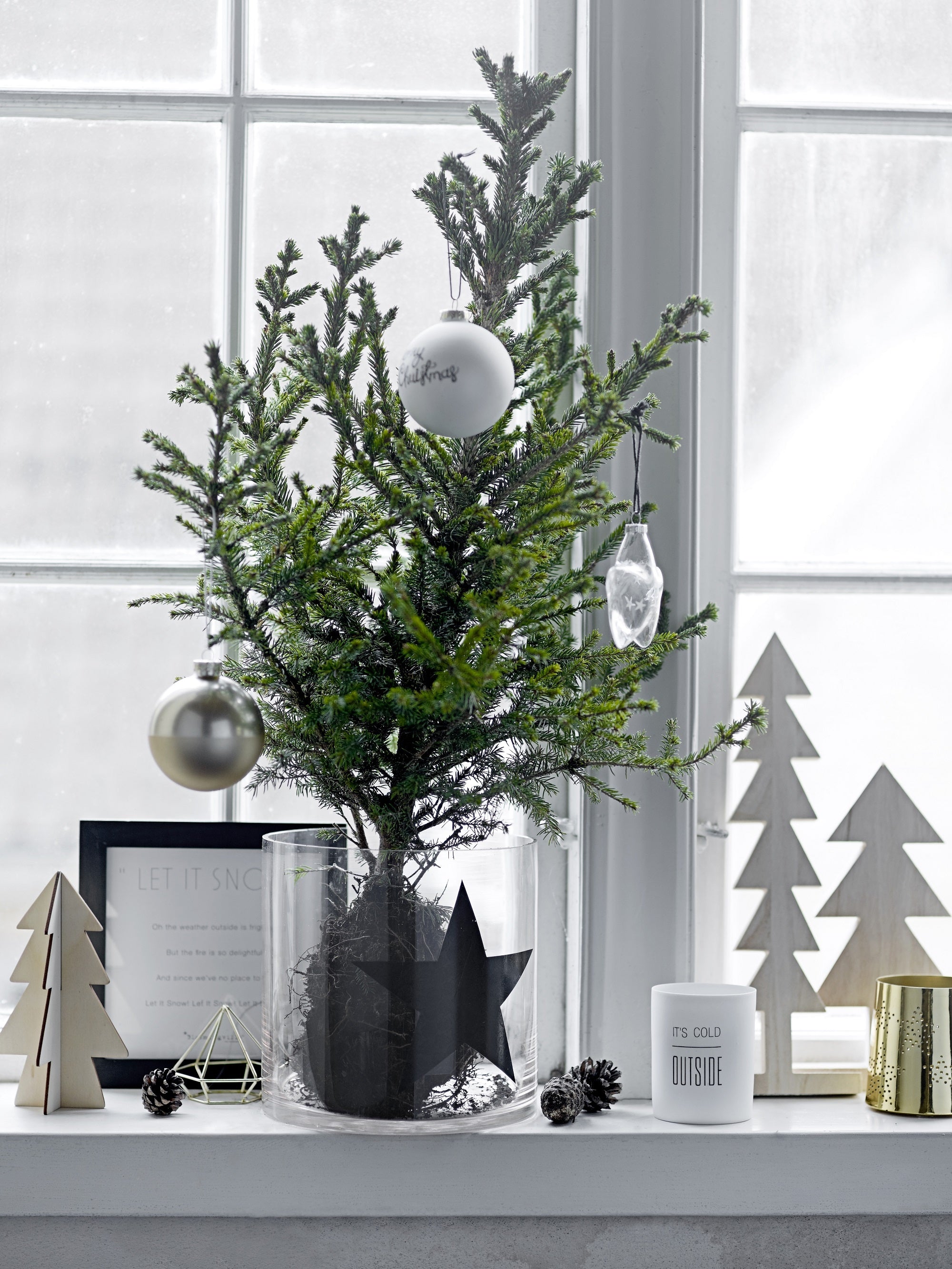 Décoration en porcelaine, Arbre Munro, Blanc, Ø7,5xH20,3 cm