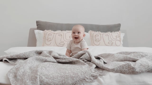 Lit rembourré en tissu, Hamilton, Gris Clair