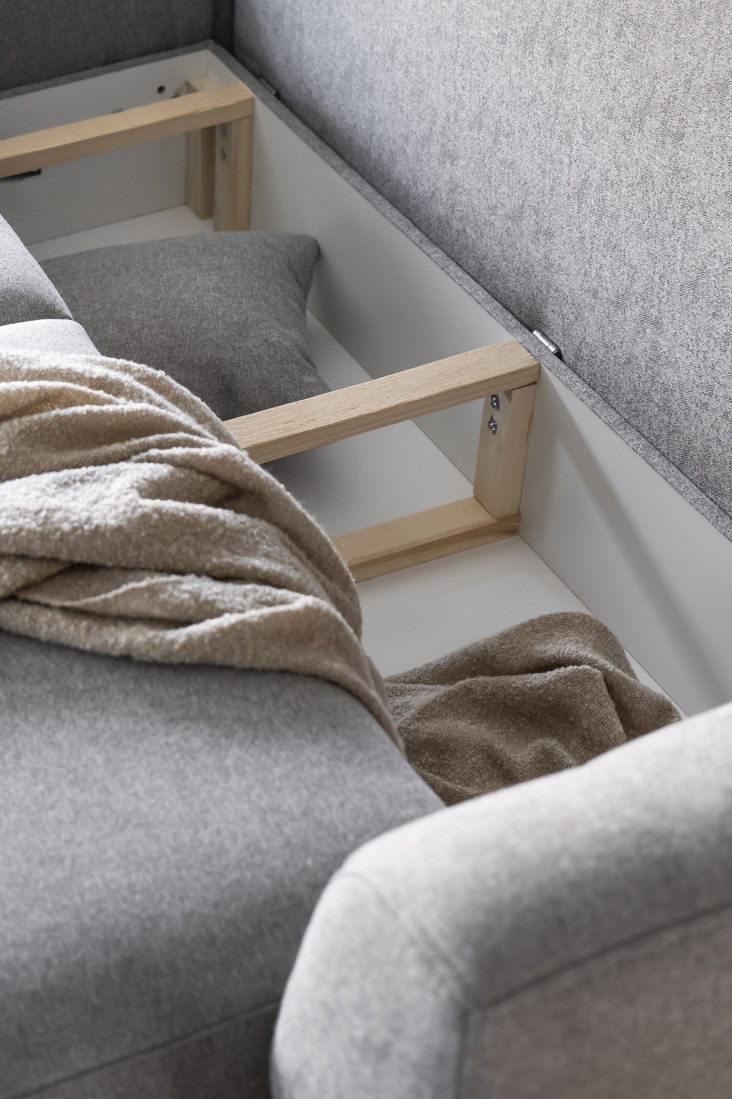 Coltar Extensibil Lara cu Lada de Depozitare, Sezlong pe Stanga, Perne Incluse, l280xA191xH90 cm (8)