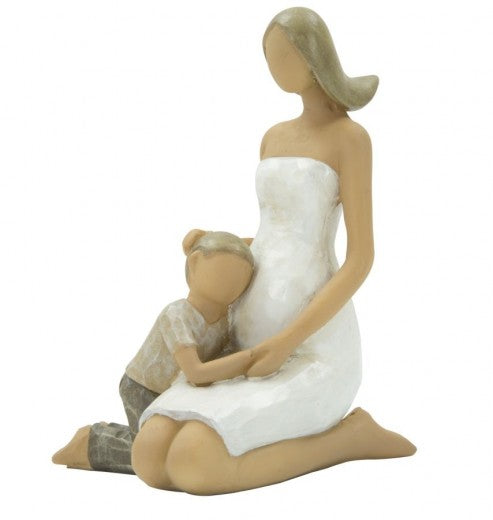 Décoration femme et garçon en résine naturelle, l8xA7xH11,5 cm
