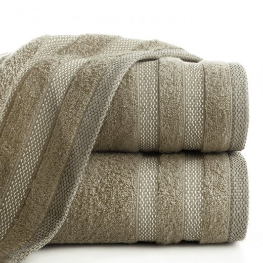 Drap de bain en coton Riki marron clair, 50 x 90 cm