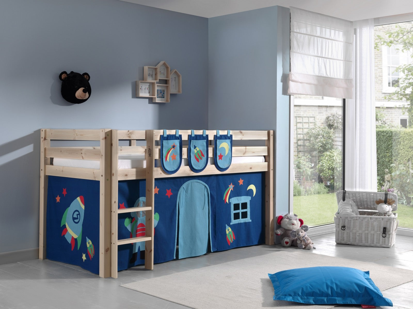 Pin de plancher en bois, avec aire de jeux pour enfants Pino plus Astro Natural, 200 x 90 cm