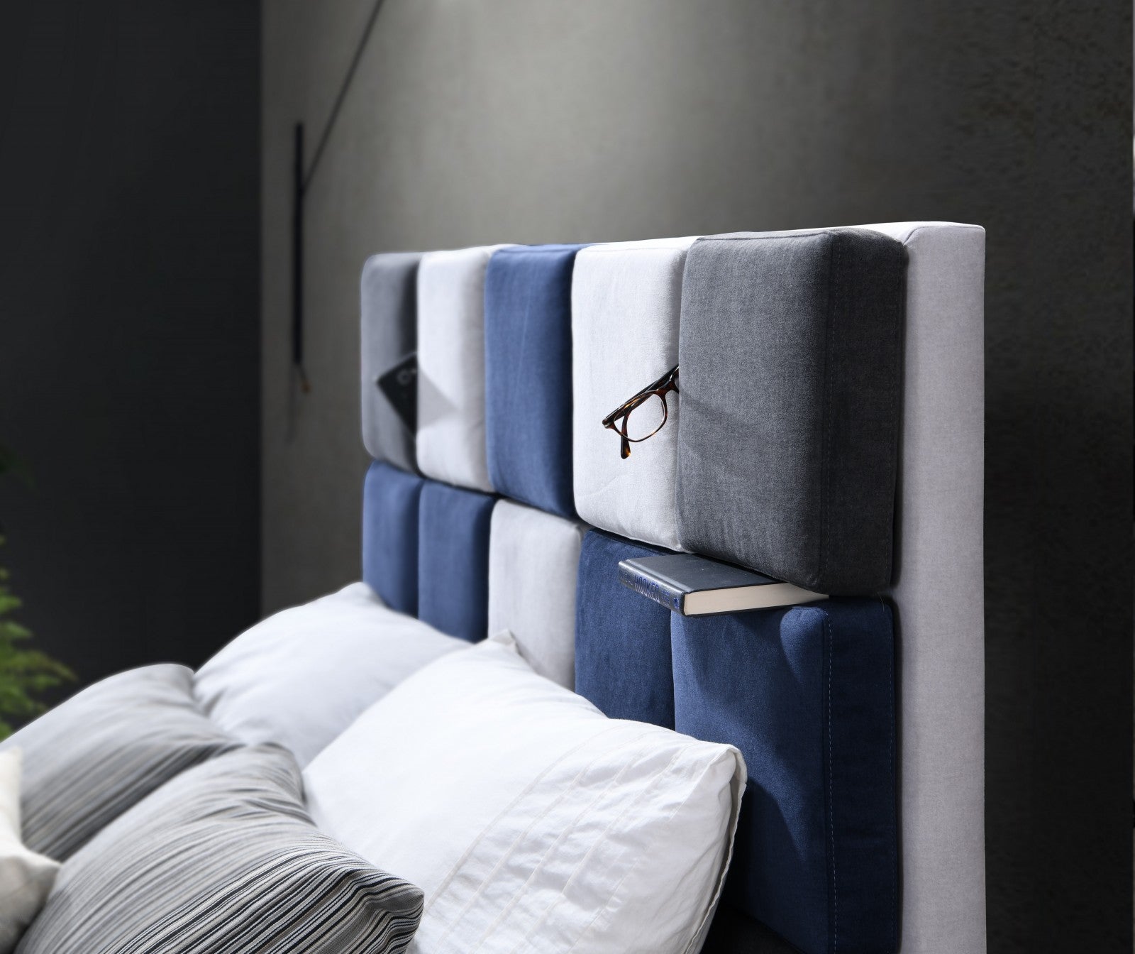 SomProduct - Lit rembourré en tissu Santiago II Gris 200x160 cm